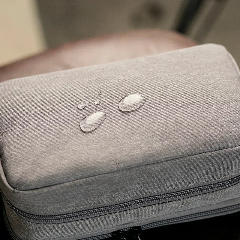Splash Resistant Oxford Toiletry Wash Bag