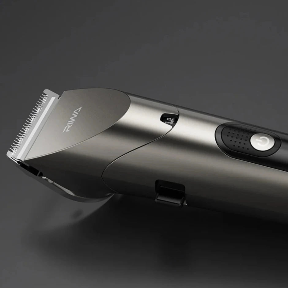 Tondeuse à barbe et corps lavable à écran LED