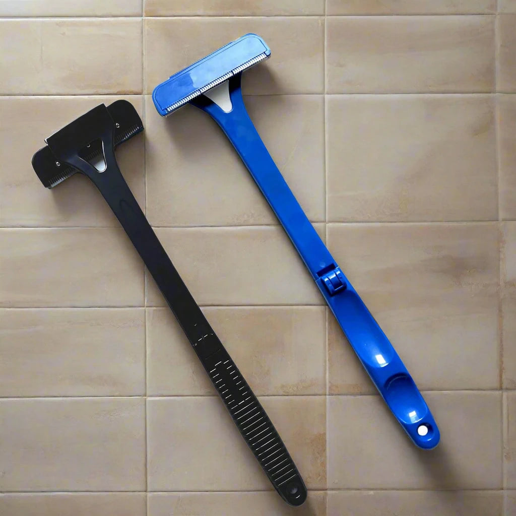 Rasoir dorsal pliable à long manche