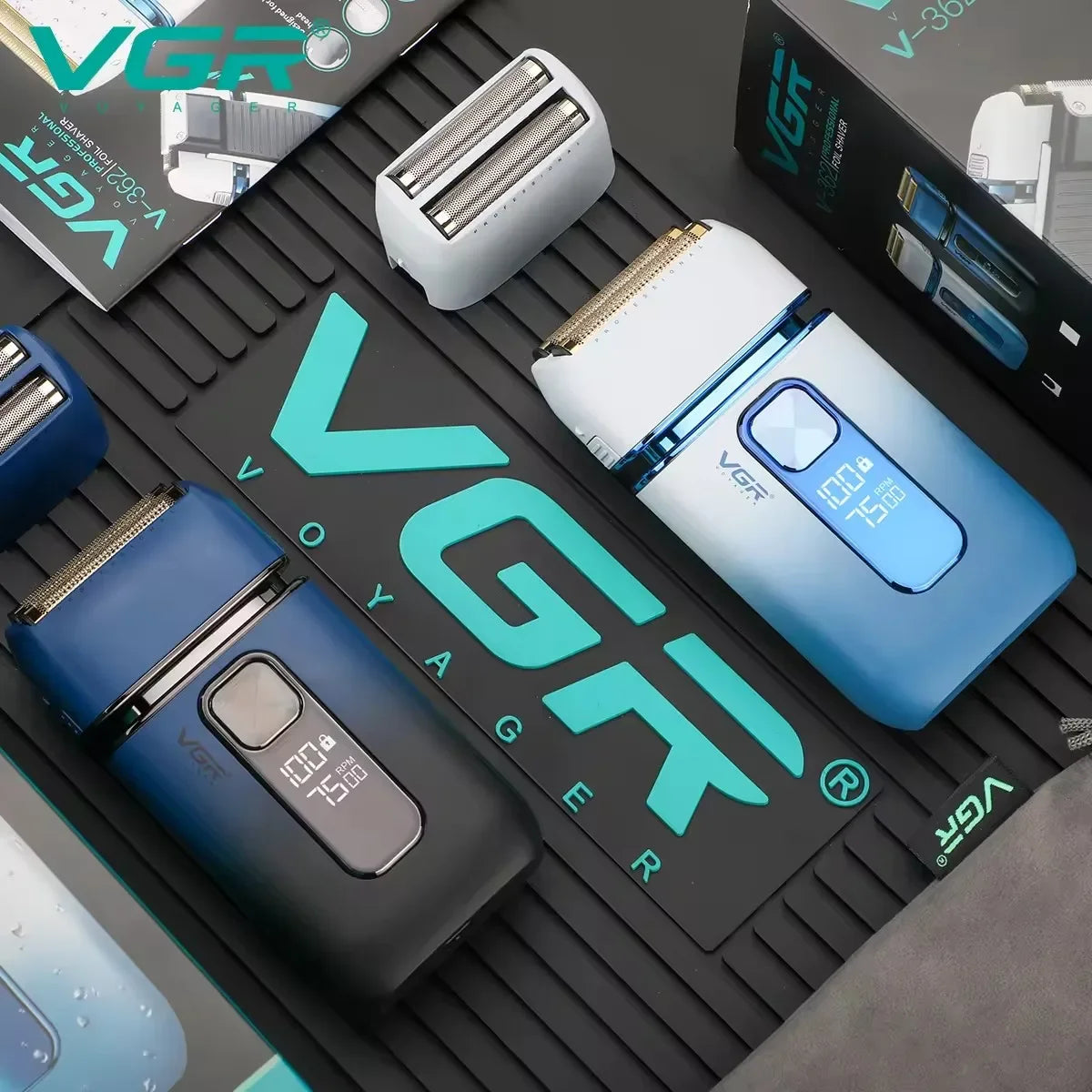 VGR USB Rechargeable Waterproof Electric Shaver
