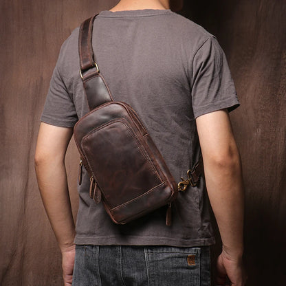 Sac de poitrine de luxe en cuir de vache de style vintage GURO