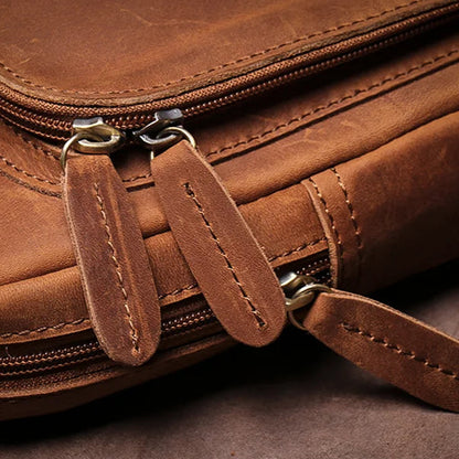 Sac de poitrine de luxe en cuir de vache de style vintage GURO